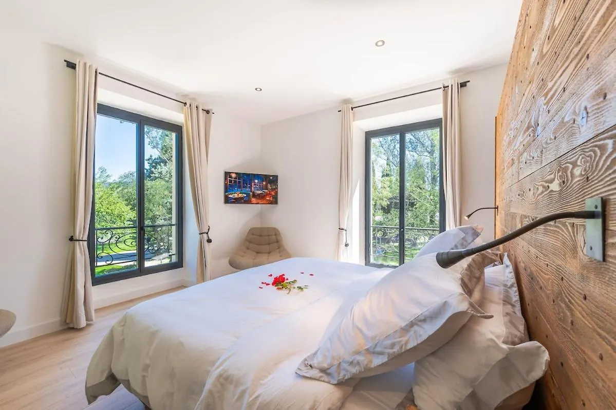 Luxueux Domaine Au Coeur Des Alpilles Villa Fontvieille